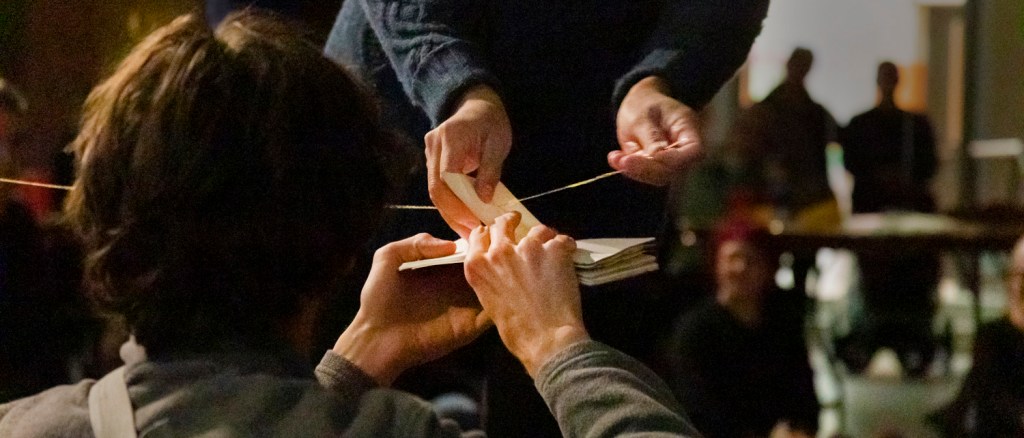 Cette image a un attribut alt vide ; le nom du fichier est 00_notre_lumiere_mananitas.jpg